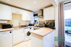 Photo 21- click for photo gallery